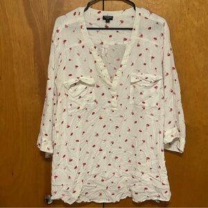 Torrid White V-Neck Blouse with Lip and Lolipop Print